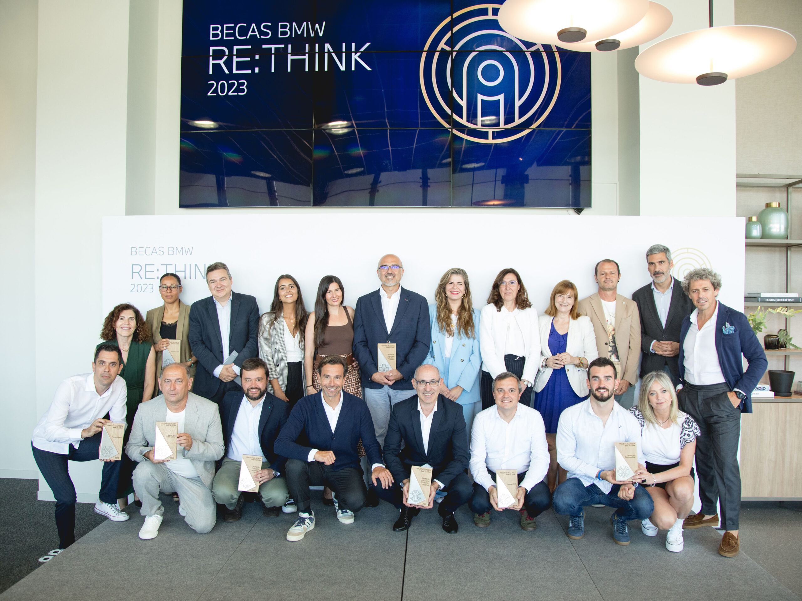 beca_bmw_re_think_bernesga_motor beca_bmw_re_think_bernesga_motor